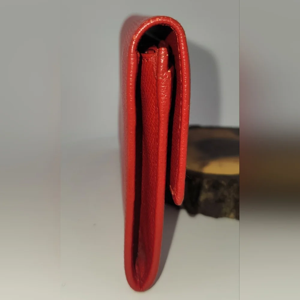 Vintage Chanel FULL INCLUSION Pre-Loved Red Calfskin Leather Clutch w/ AM Strap - Picture 4 of 16